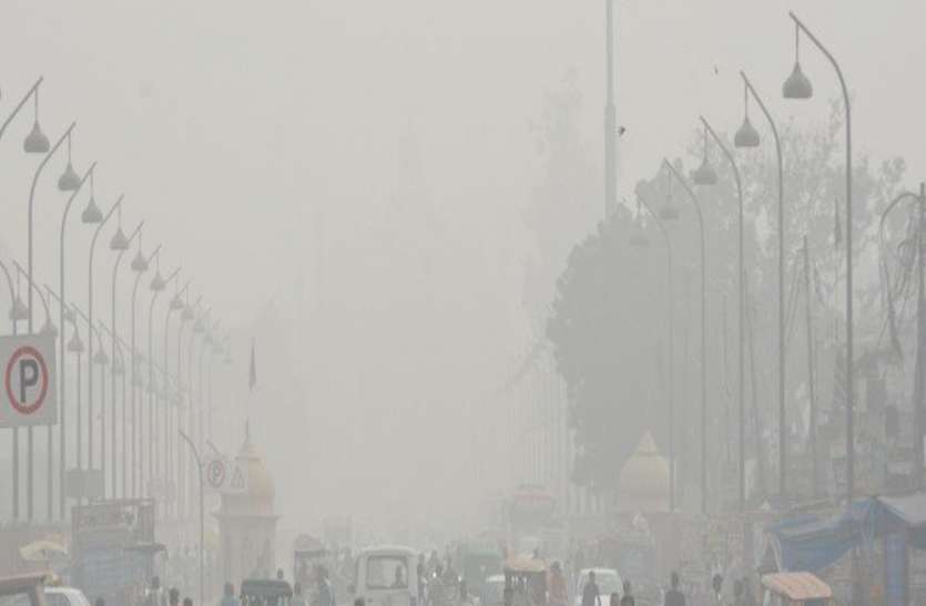 छोटी दिवाली के बाद लखनऊ-कानपुर समेत बड़े शहरों में वायु प्रदूषण बना चिंता का विषय