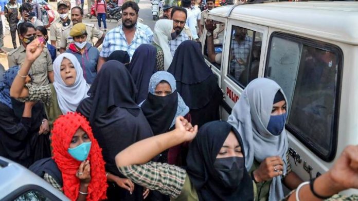 Karnataka Hijab FIR on Students