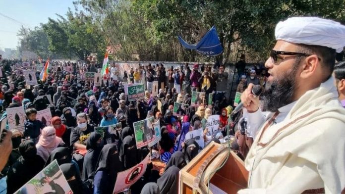 Hijab Controversy Muslim Punjab