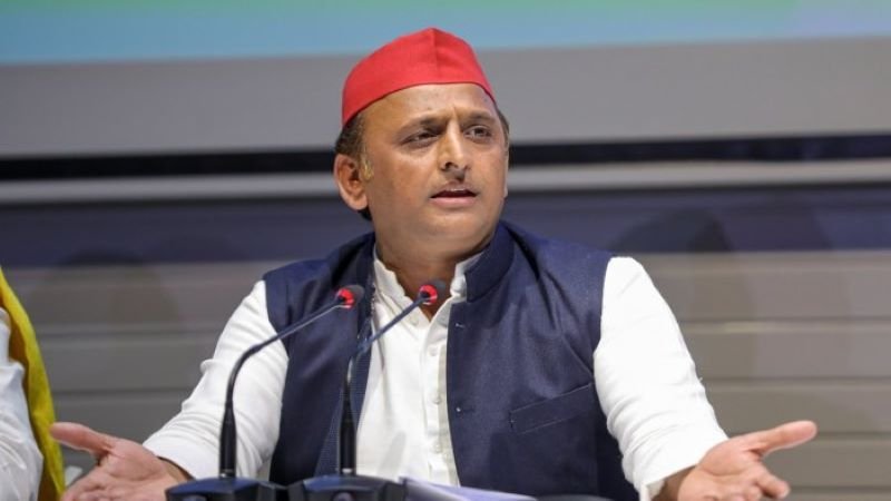 UP : MLC चुनाव में मुसलमानों का कोई ख़ास योगदान नहीं तो चारों खानों चित हो गए अखिलेश-AIMIM का तंज