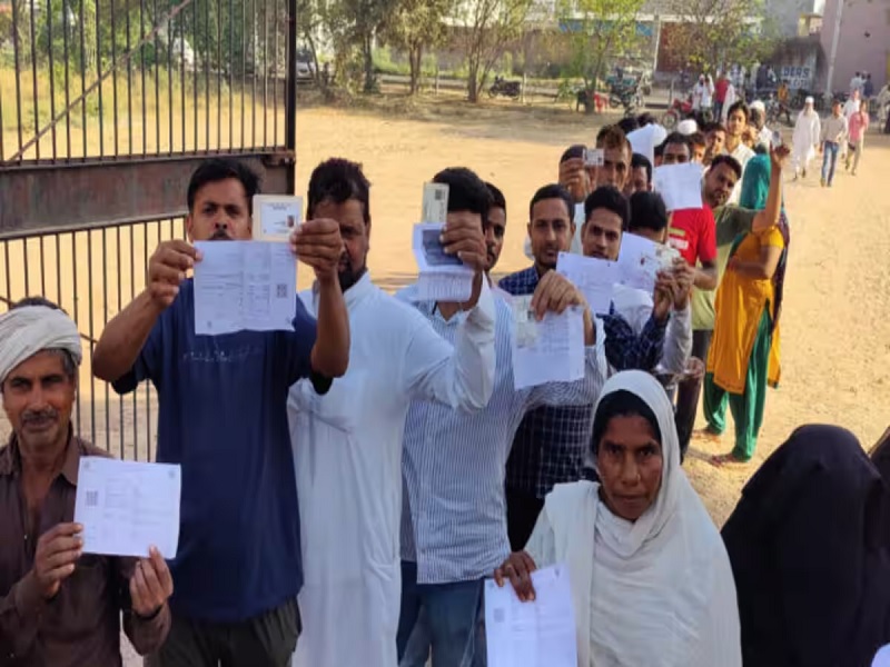 उत्तर प्रदेश में दूसरे चरण का चुनाव , जानें कहां कितनी फीसदी हुई वोटिंग
